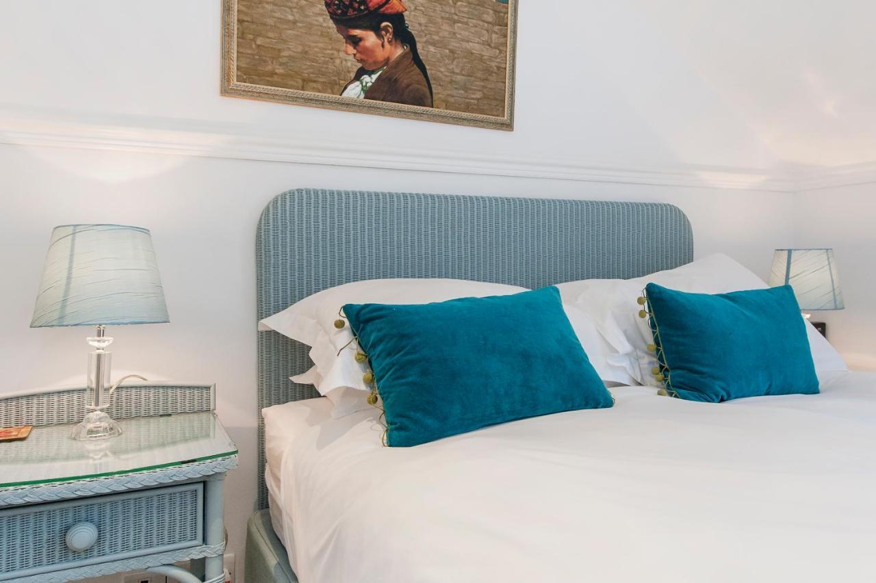 Apple Tree Boutique Bed & Breakfast Bath